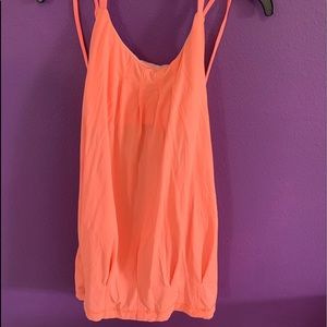 Adorable strappy Lululemon tank with built in sports bra